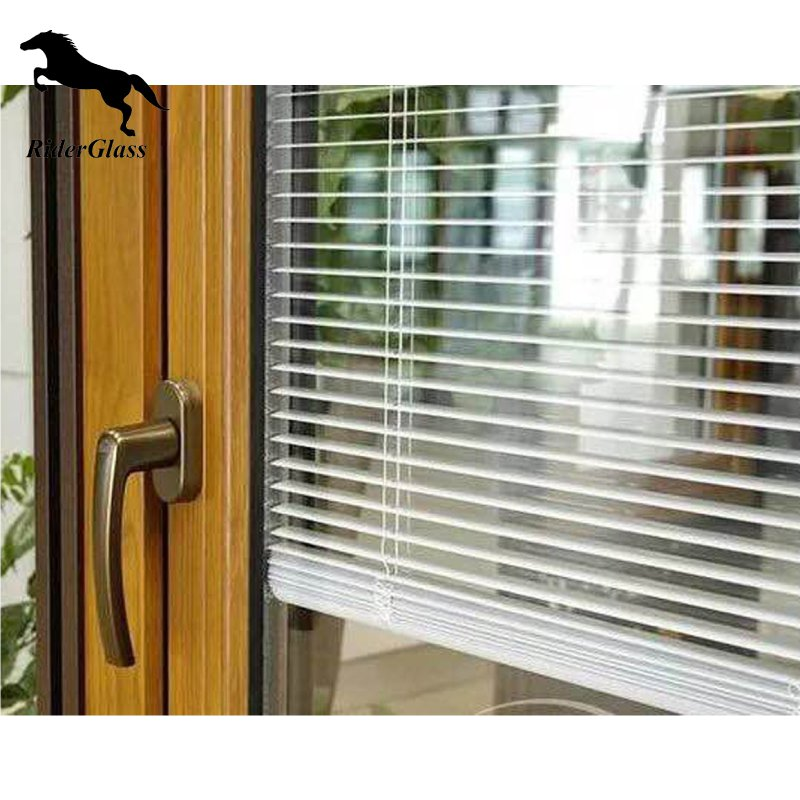 Blinds embutidos vidro